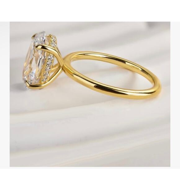 Effinny Solitaire 3 Ct Oval CZ Engagement Ring Gold Plate 925 Sz 6 - Picture 2 of 5